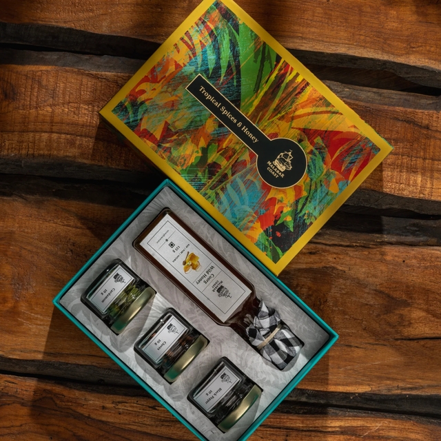 Tropical Spices & Honey Gift Box (Medium)