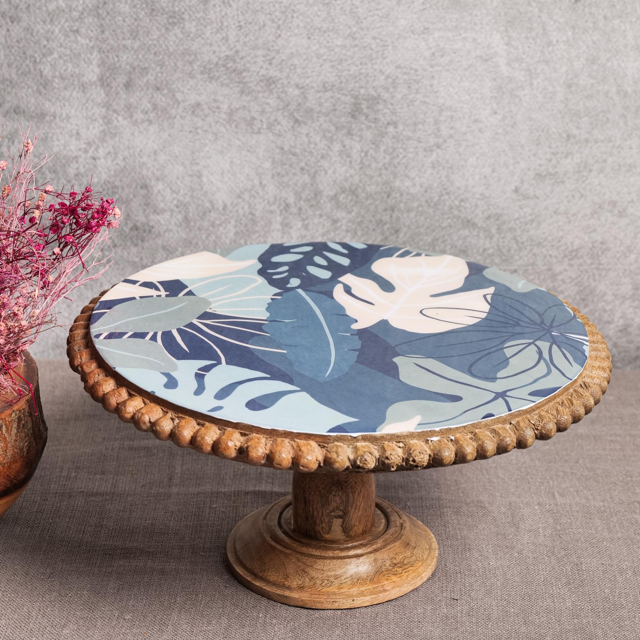 Tropical Leaf Elevated Epoxy Display Stand
