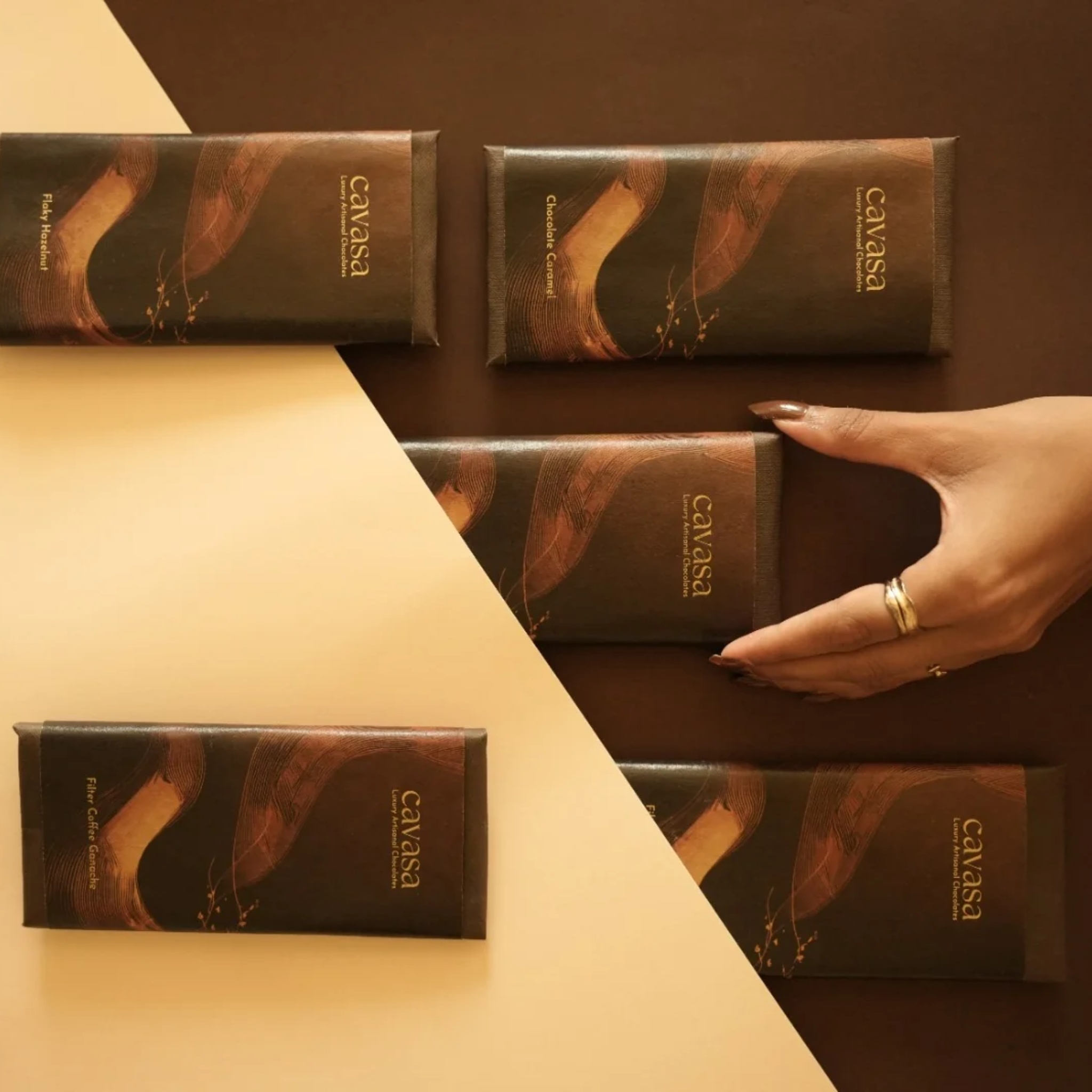 The Discovery Gift Box — 5 Bars to Explore by Cavasa | Tooffi