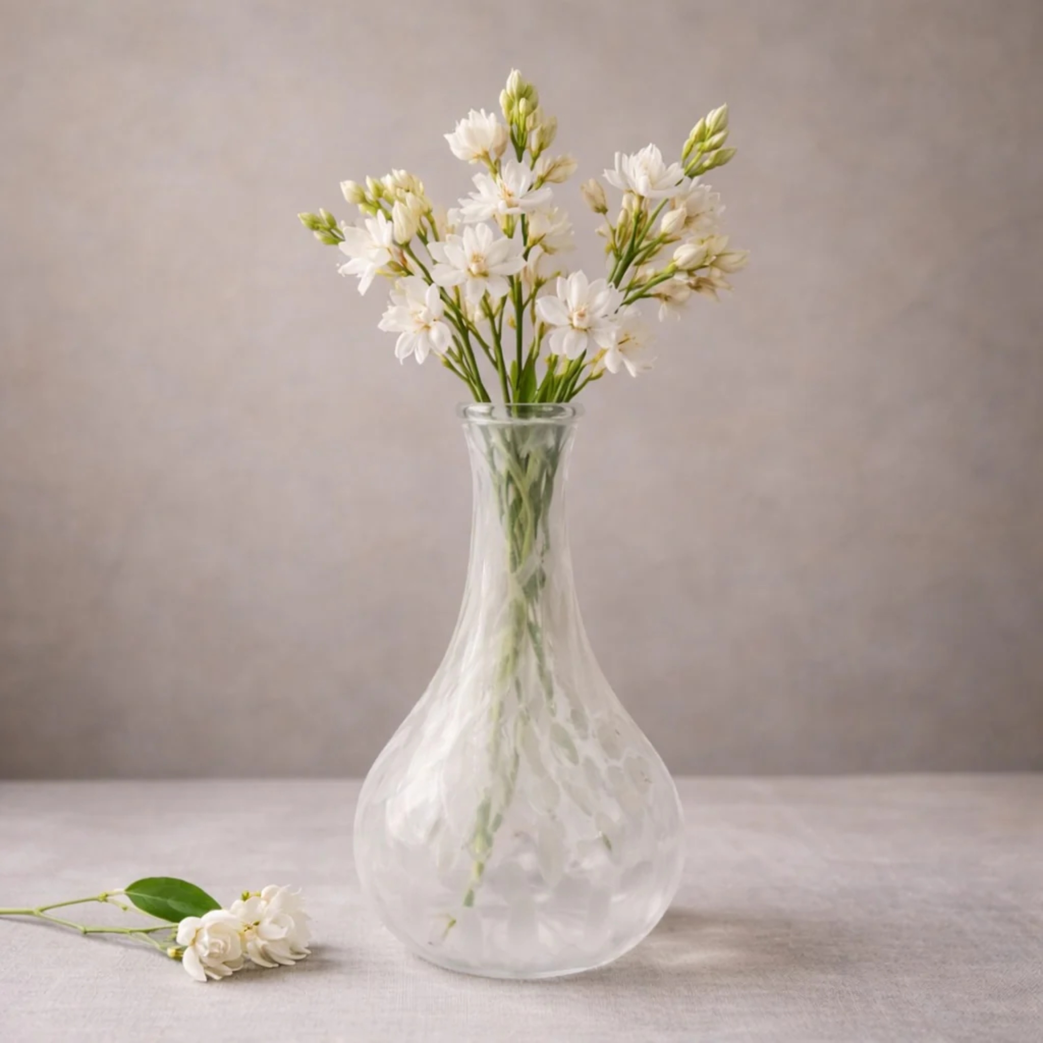 Bloom Art holder- Valencia Vase by RUSTIC HORSE GLASS STUDIO | Tooffi