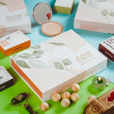 Bridal Luxury Gift Hamper | Get Set and Pamper | Giftbox for Women Set of 4 Soaps