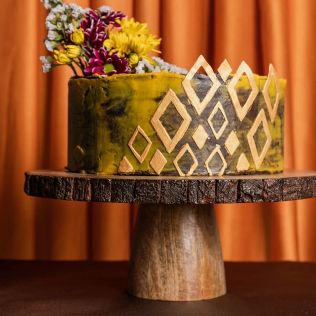 Cake Stand Bark Finish