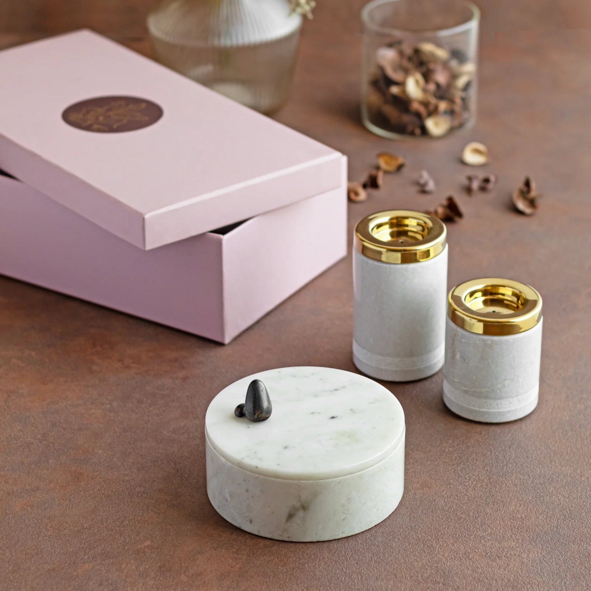 Yang Tealight Tower + Pebble White Gift Box by Saswata | Tooffi