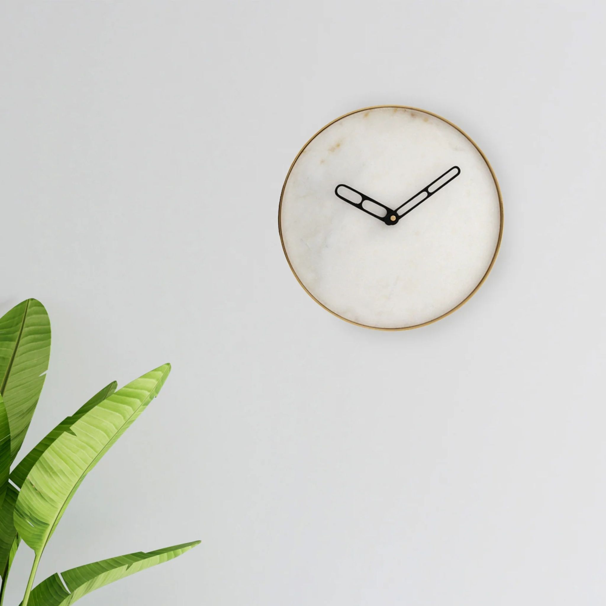 Yang Clock by Saswata | Tooffi