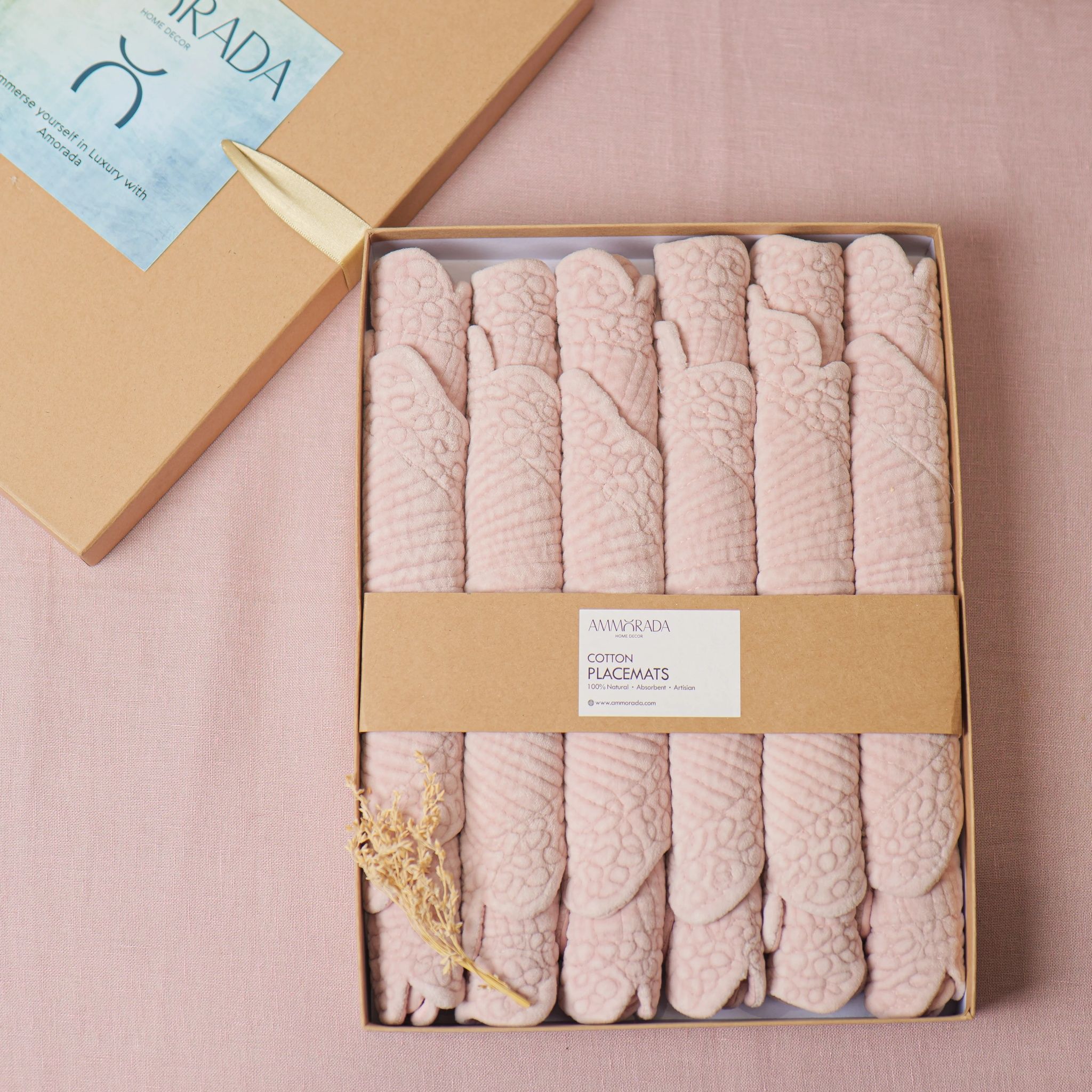 Sea Anemone Velvet Quilted Placemat Gift Set (L) - Pink by Ammorada | Tooffi