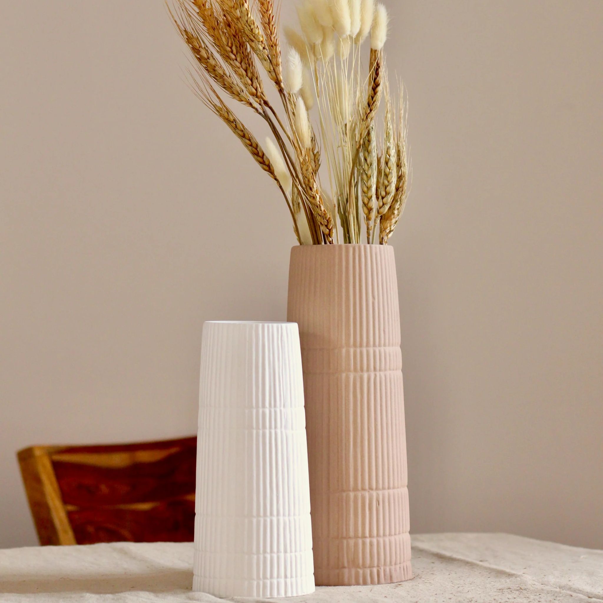 Linea Vase Sand and Flowers Set - Single