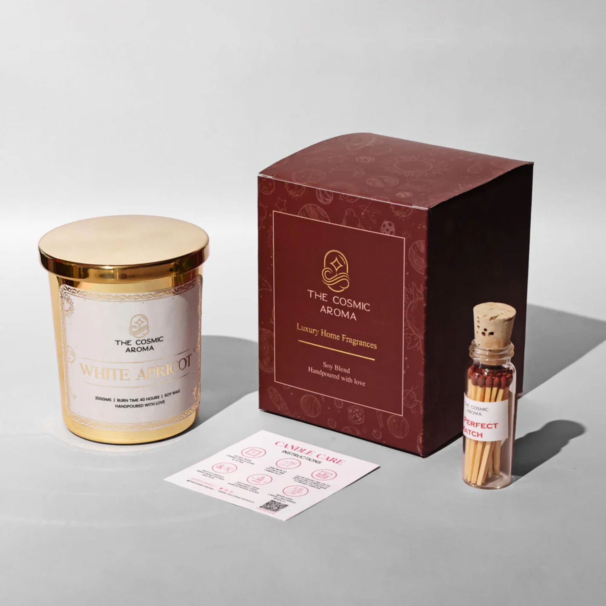 White Apricot Candle