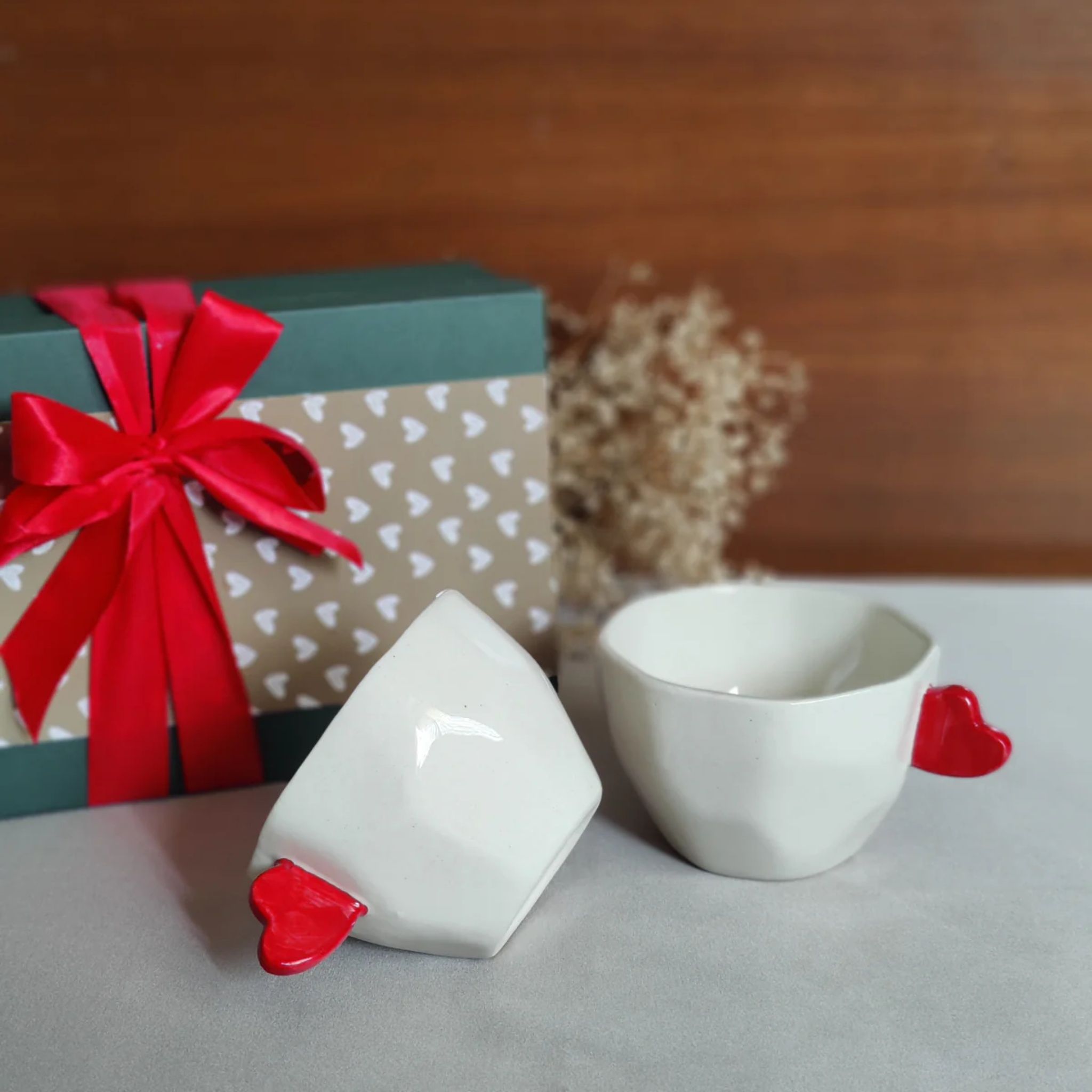 xoxo mug giftbox