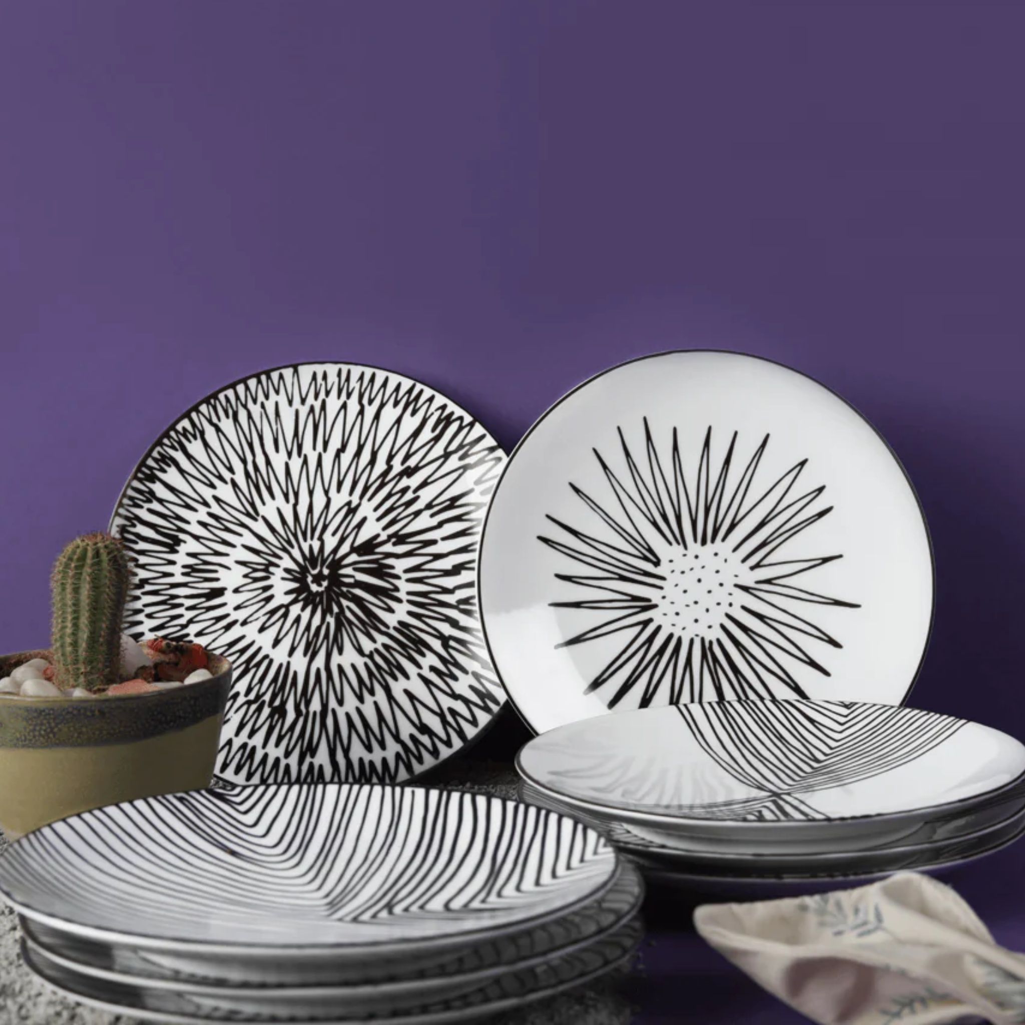 Winds & Dunes – Quarter / Snack Plate (Set of 4)