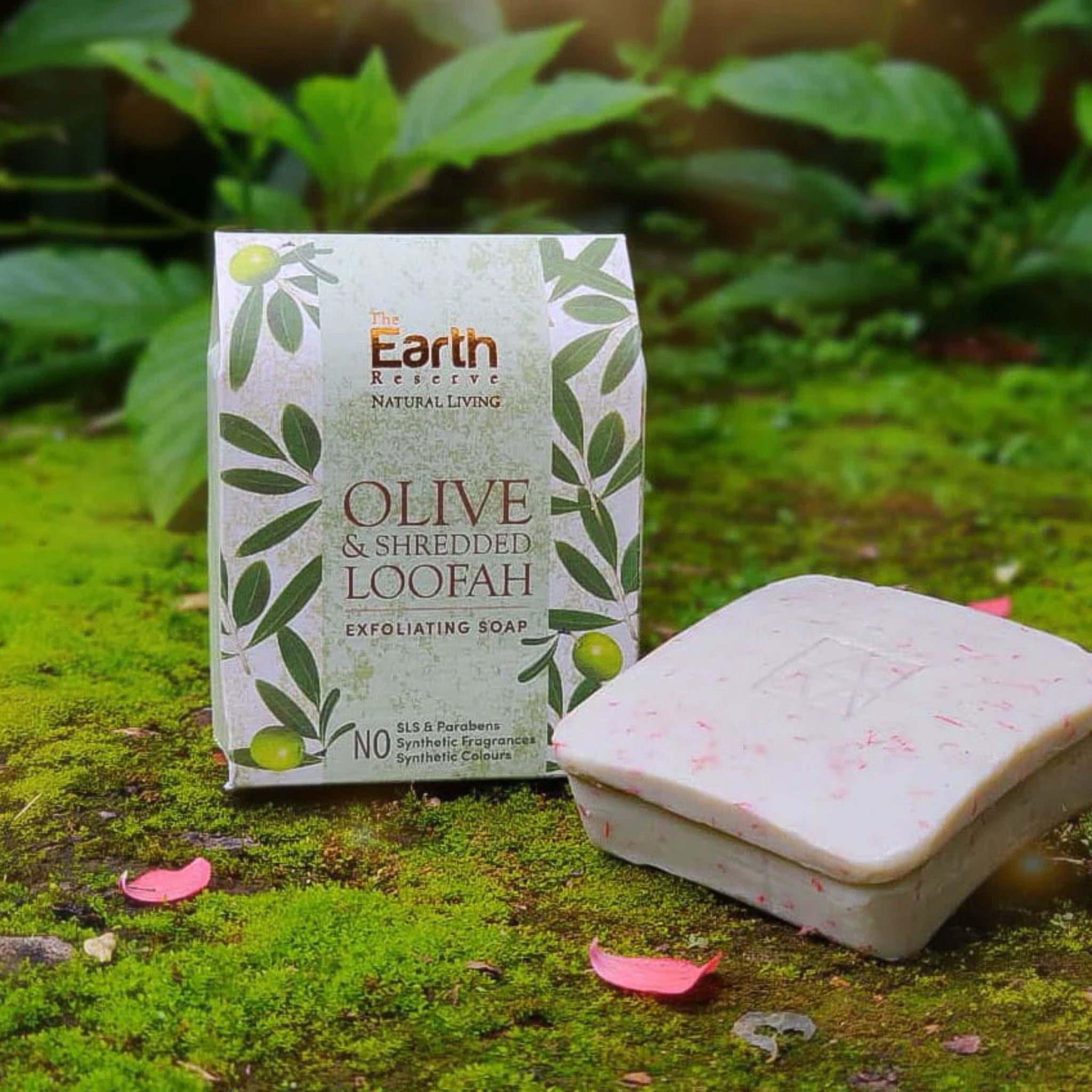 Olive & Shredded Loofah Exfoliating Soap | SLS & Paraben Free │Cocoa Butter Enriched